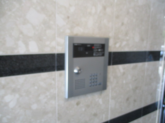 セキュリティ　オートロックがあるので安心です