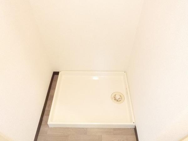 その他設備　室内洗濯機置場！