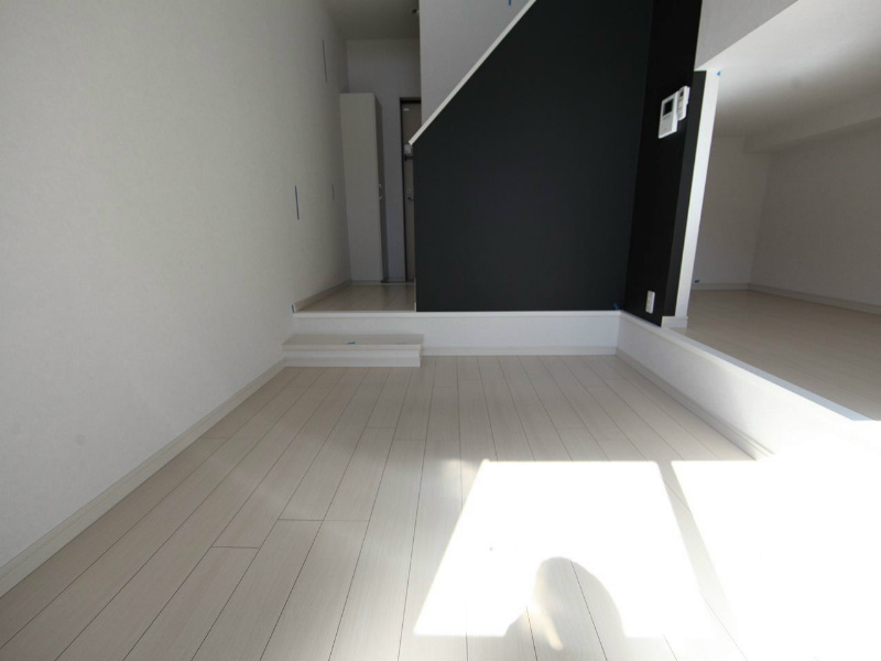 居室・リビング　洋室5帖　アンダーロフト5.1帖（収納でも部屋でも使えます）