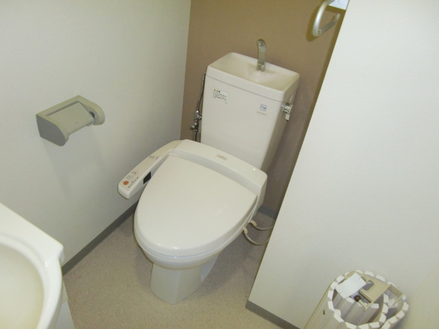 トイレ　ウォシュレット