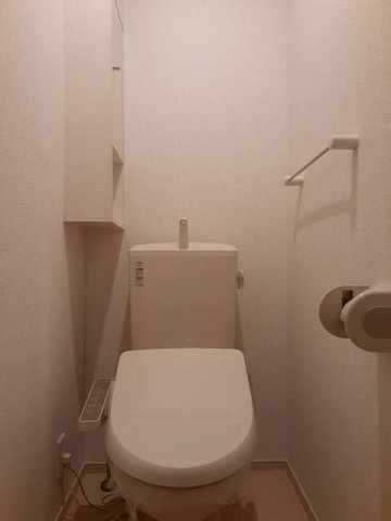 トイレ　ゆったりとした空間のトイレです