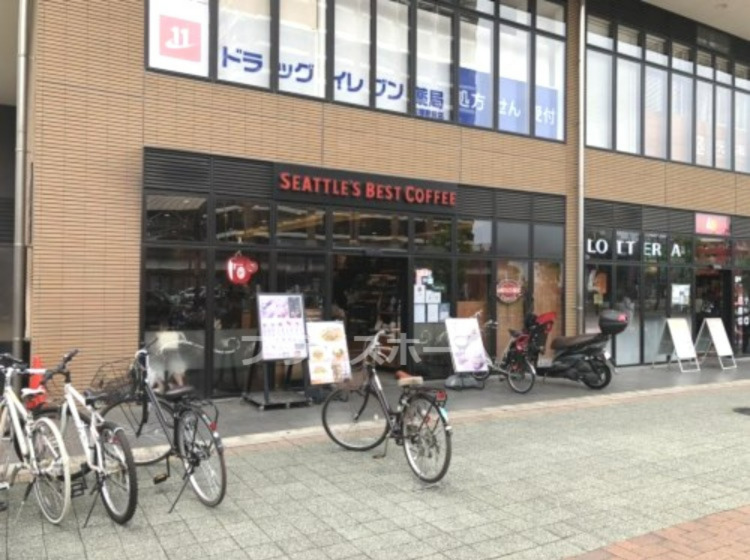 飲食店　シアトルズベストコーヒーJR吉塚店（飲食店）まで738m