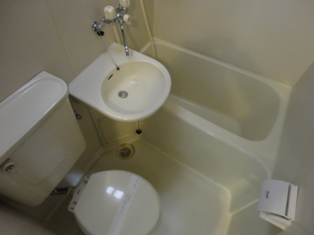 バス・シャワールーム　☆清潔感あるユニットバス