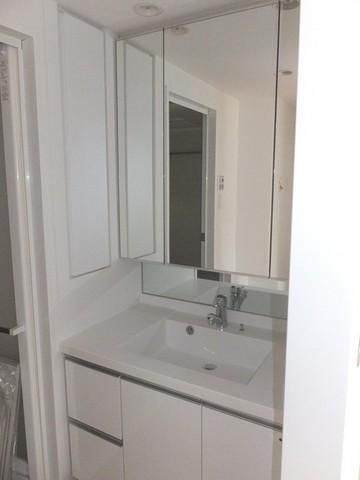 洗面設備　独立洗面台