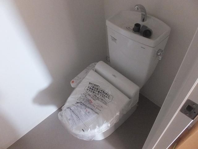 トイレ　トイレ