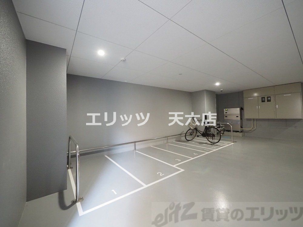 その他共有部分　駐車場