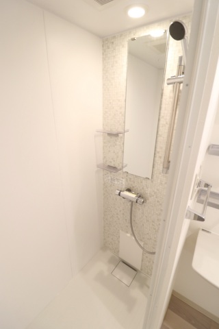 バス・シャワールーム　シャワールーム