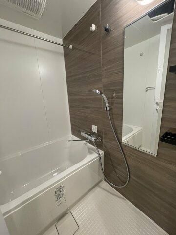 バス・シャワールーム　きれいなお風呂です