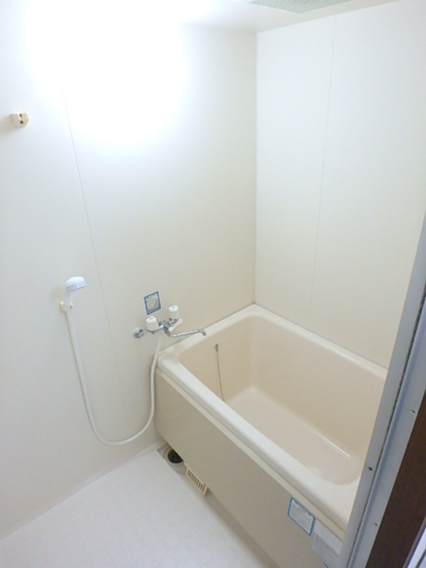 バス・シャワールーム　図面と現状に相違がある場合には現状を優先