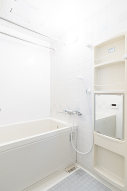 バス・シャワールーム　※写真は同タイプ住戸です。