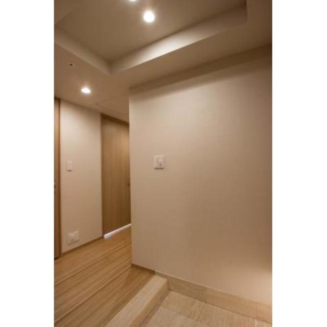 玄関　※写真は同タイプ住戸です。