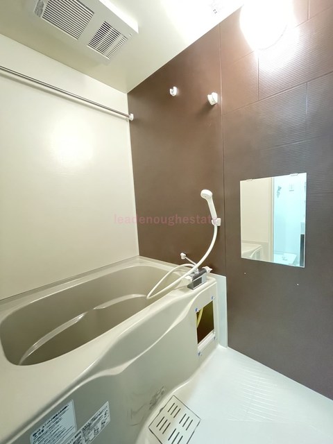 バス・シャワールーム　同施工