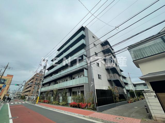 建物外観　落ち着いた雰囲気の外観です