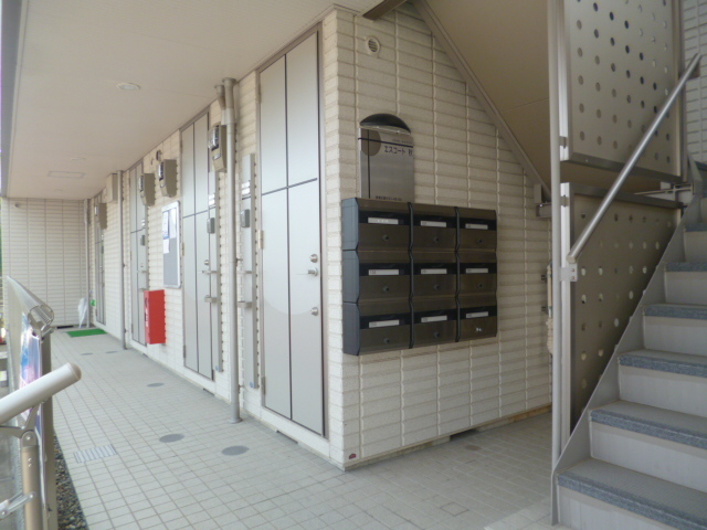 エントランス　耐震耐火構造に優れた旭化成ヘーベルメゾン