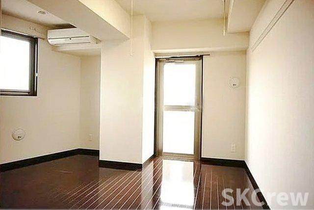 居室・リビング　別号室の写真です