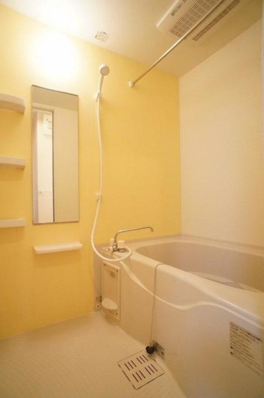 バス・シャワールーム　図面と現状に相違がある場合には現状を優先