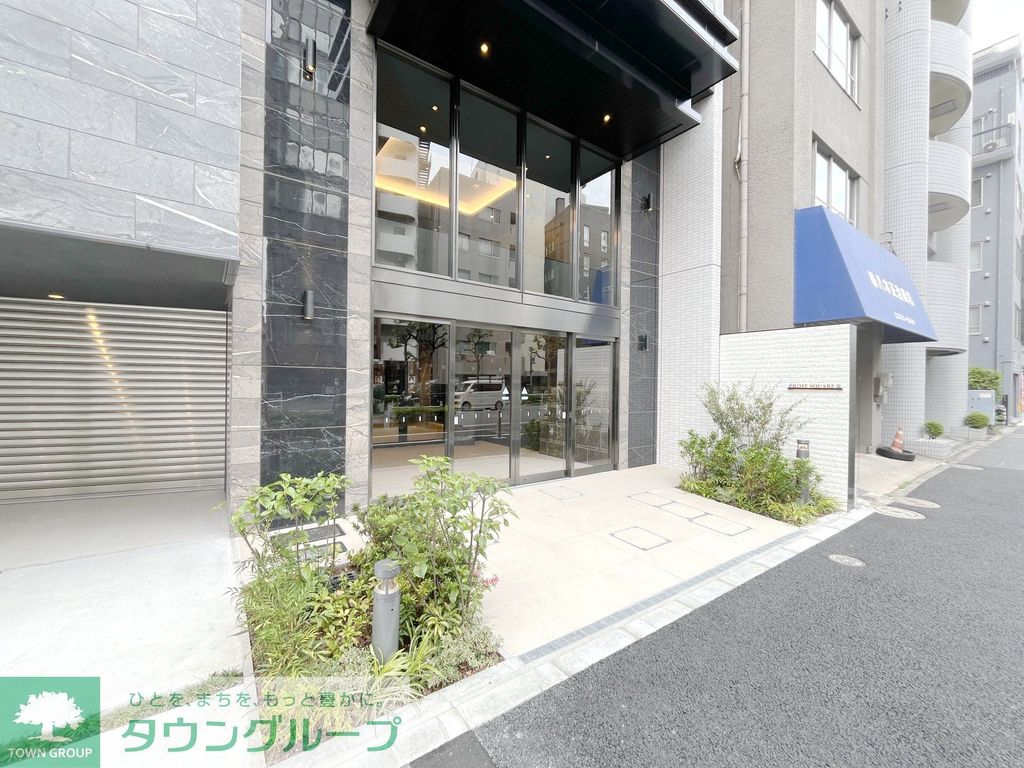 エントランス　エントランス