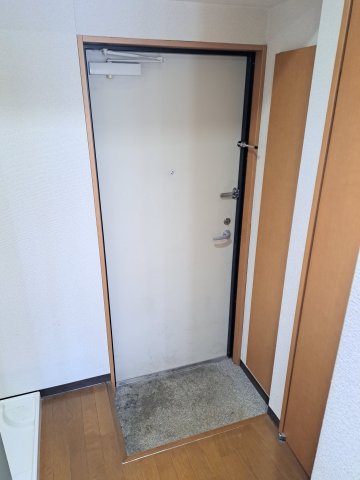 玄関　スッキリまとまった玄関です