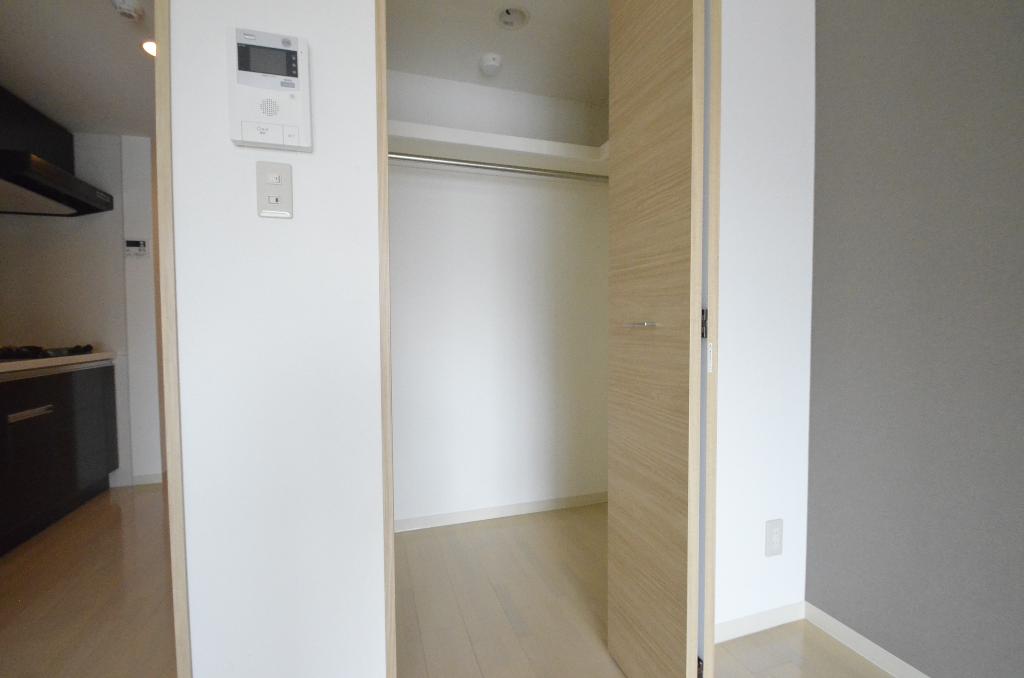 収納　ウォークインクローゼット