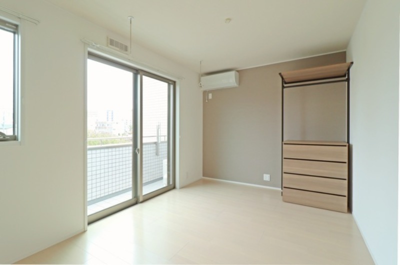 居室・リビング　図面と現状に相違がある場合には現状を優先