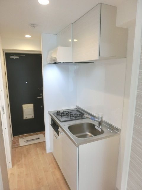 キッチン　お料理好きには嬉しい2口のシステムキッチン