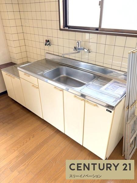 キッチン　★明るくて広めのキッチン★