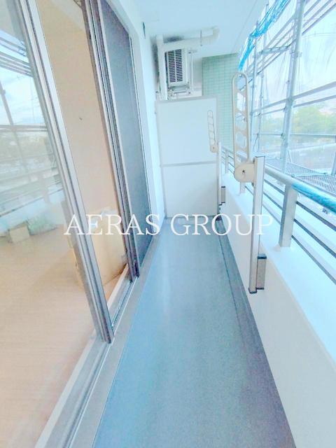 バルコニー　別部屋同仕様タイプ