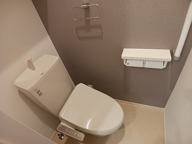 トイレ　ウォシュレット