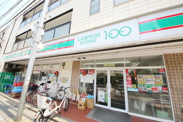 コンビニ　ローソンストア100北浦和店（コンビニ）まで370m