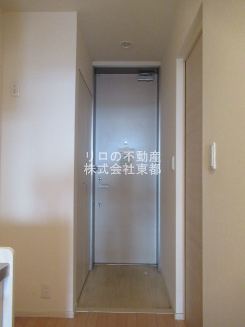 玄関　すっきりシンプルな玄関スペースです！