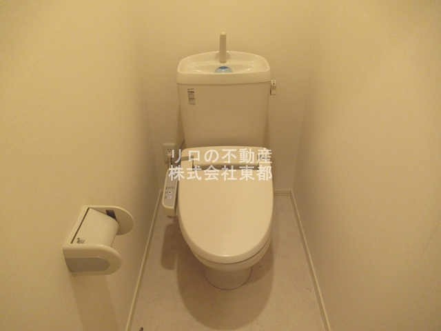 トイレ　洗浄・暖房便座付です！毎日清潔・快適に暮らせますね☆