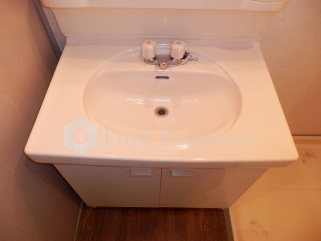 洗面設備　第５カスヤハイツ