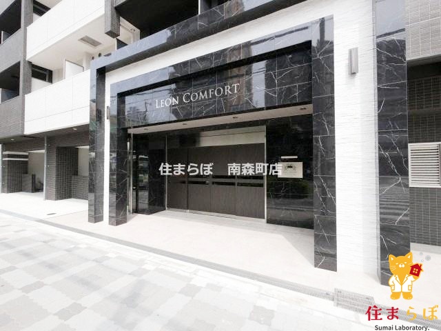 エントランス　共用部の印象も大切に