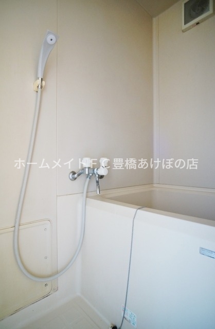 バス・シャワールーム　同型別部屋写真