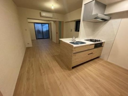 居室・リビング　☆広々とした居室☆