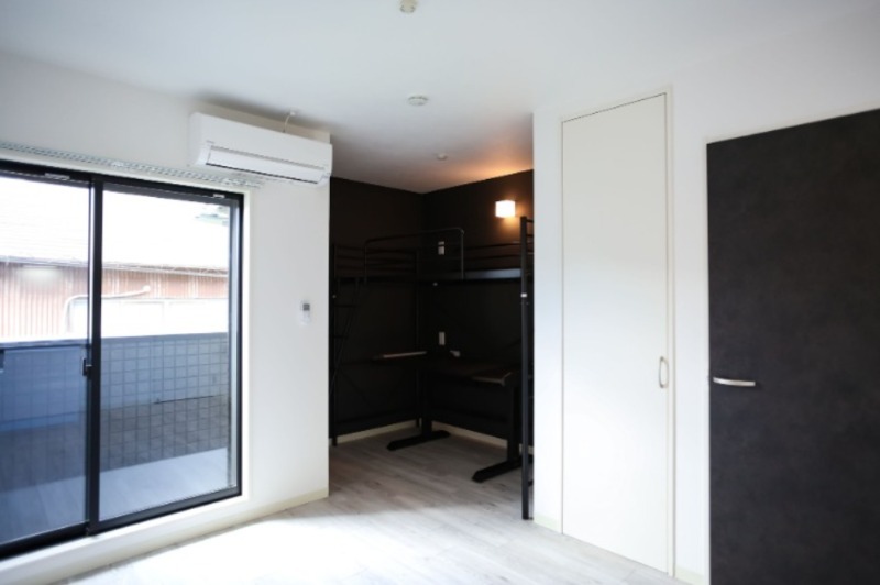 居室・リビング　別号室