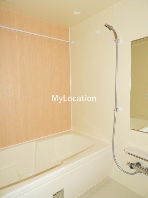 バス・シャワールーム　☆リラックスできるお風呂空間です☆