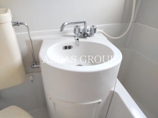 洗面設備　同仕様