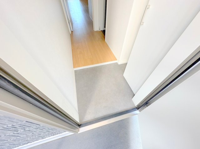 玄関　素敵な玄関は毎朝あなたを元気に送りだしてくれますよ。