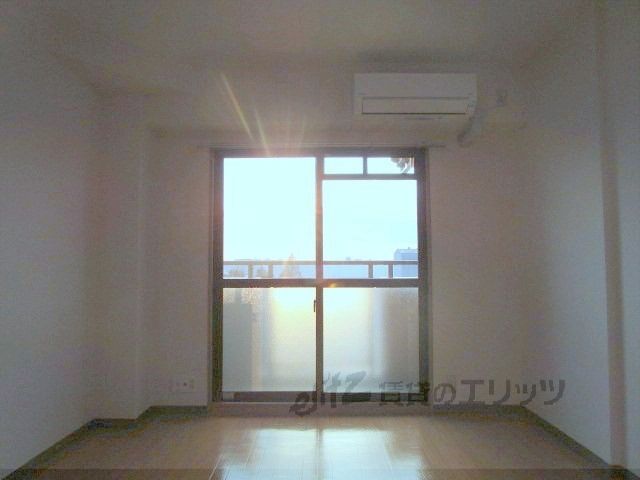 居室・リビング　洋室