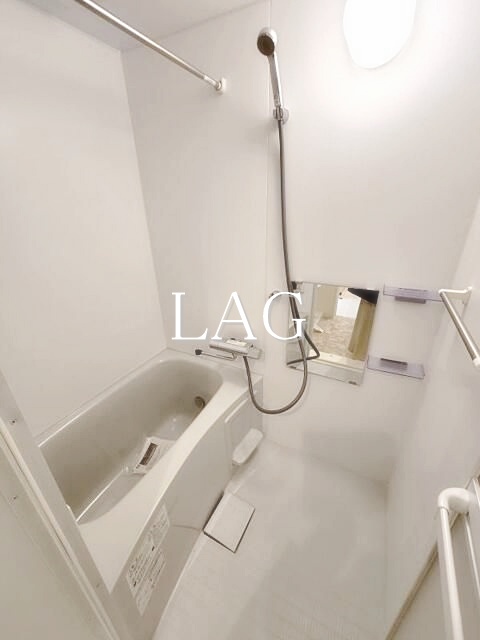 バス・シャワールーム　お風呂です。