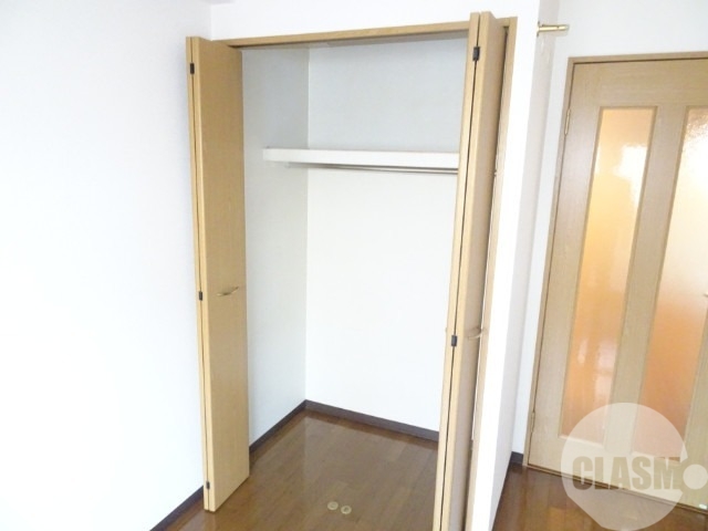 収納　クローゼット