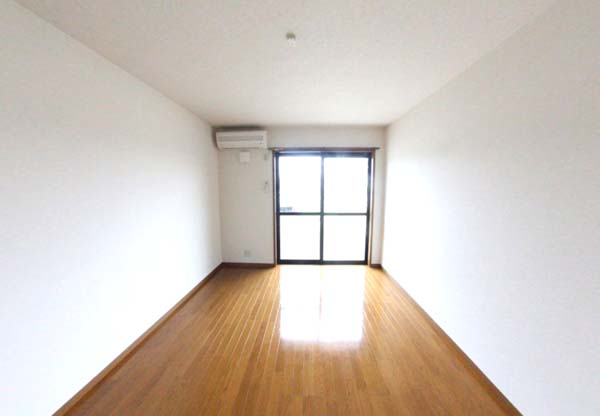 その他部屋・スペース　ゆったりとしたリビングです