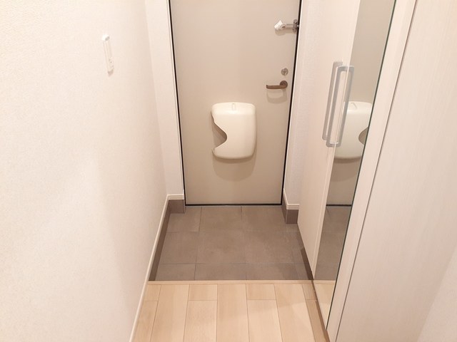 玄関　シューズボックス付き