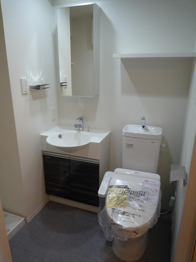 トイレ　【女性のお一人暮らしでも安心のセキュリティ♪】