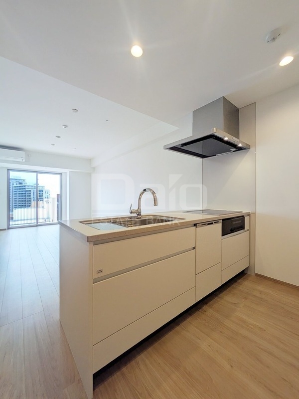 キッチン　※写真は同タイプ別部屋です