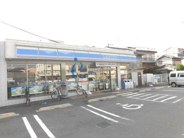 コンビニ　ローソン瓜破東二丁目店（コンビニ）まで870m