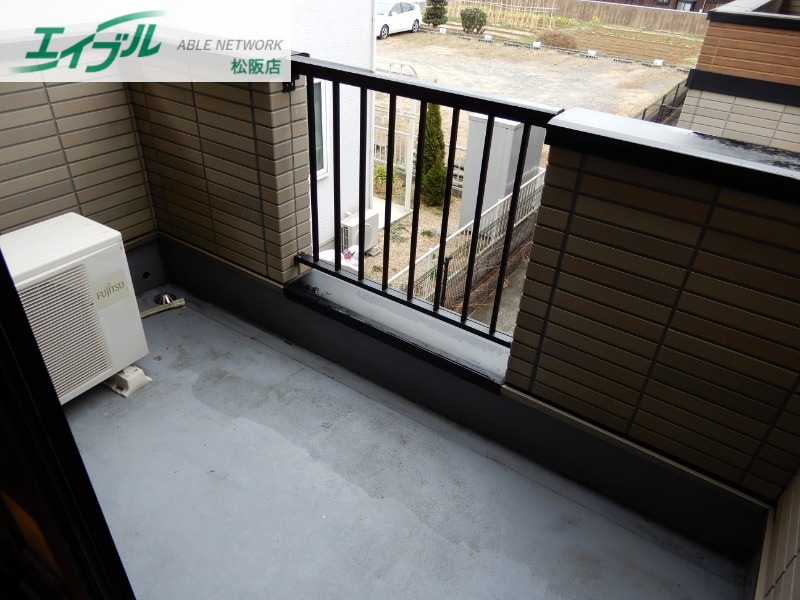 バルコニー　同タイプの部屋写真です。