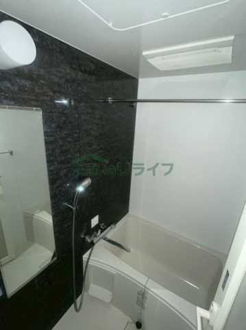 バス・シャワールーム　※参考写真です。同じ間取りの別部屋になります。