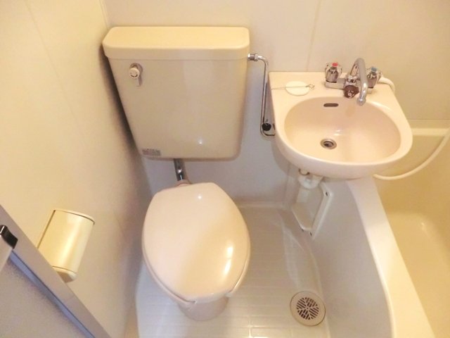 トイレ　★トイレ画像・３点ユニットバス★